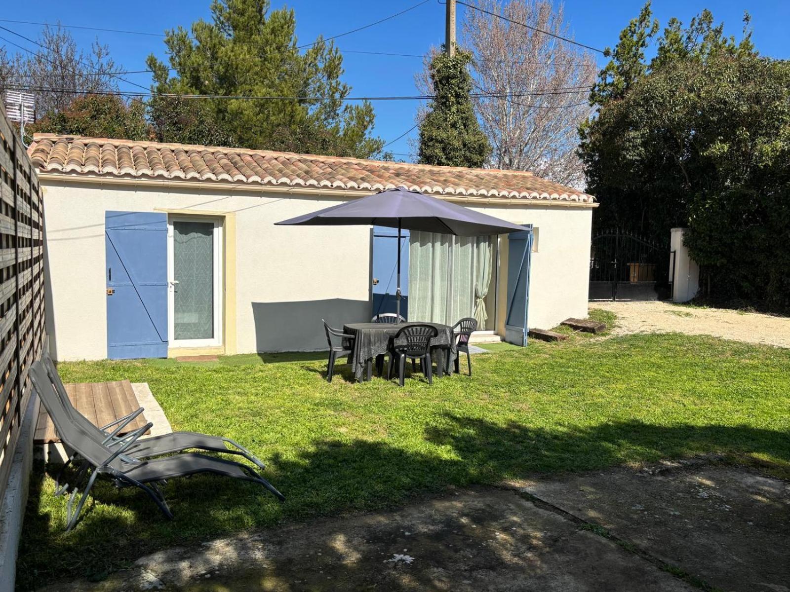 Maison De Vacances En Campagne Clavaillan Exterior foto